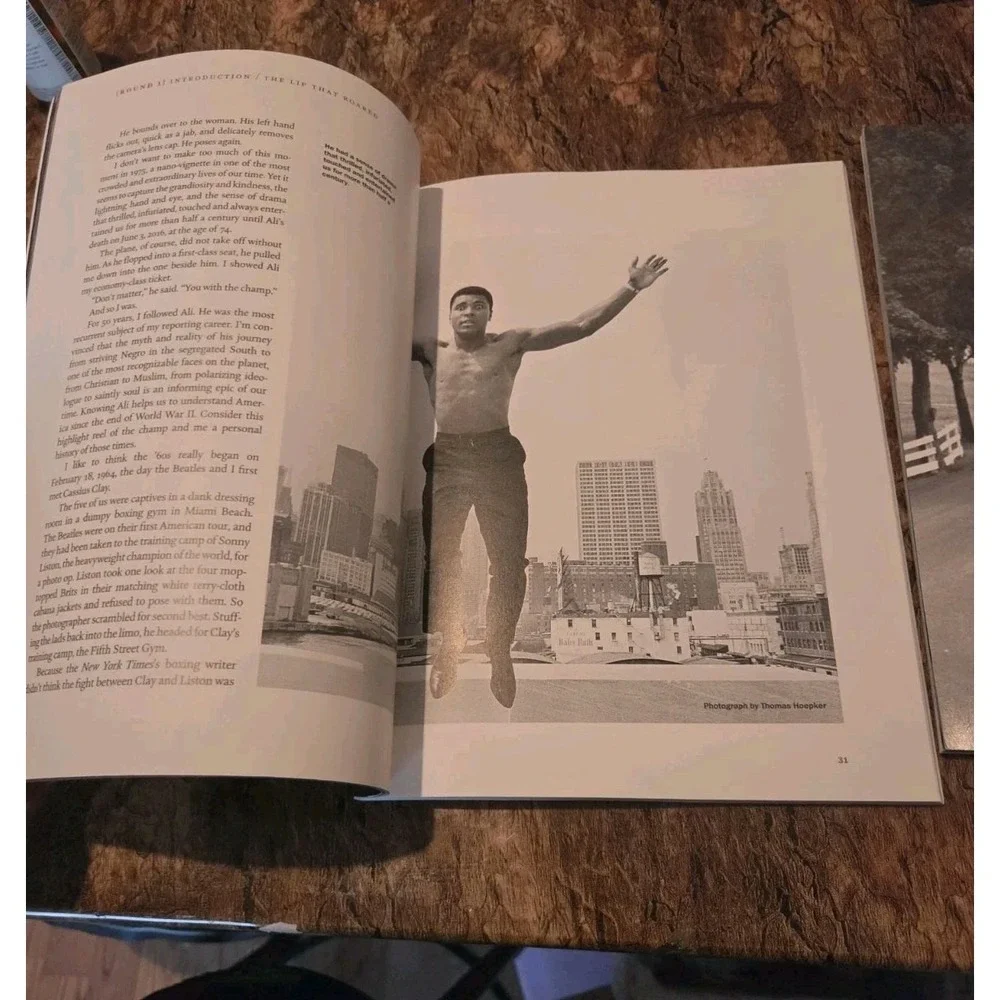 Life Magazine Lot 09/09/16 - Muhammad Ali A Life In Pictures & Ali The Greatest